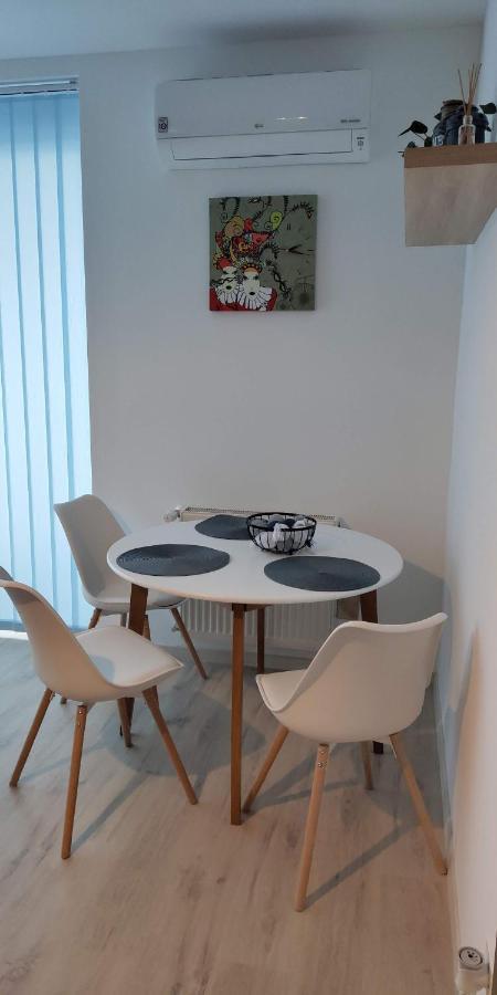 Pe-Ki Lux Apartman Székesfehérvár Εξωτερικό φωτογραφία
