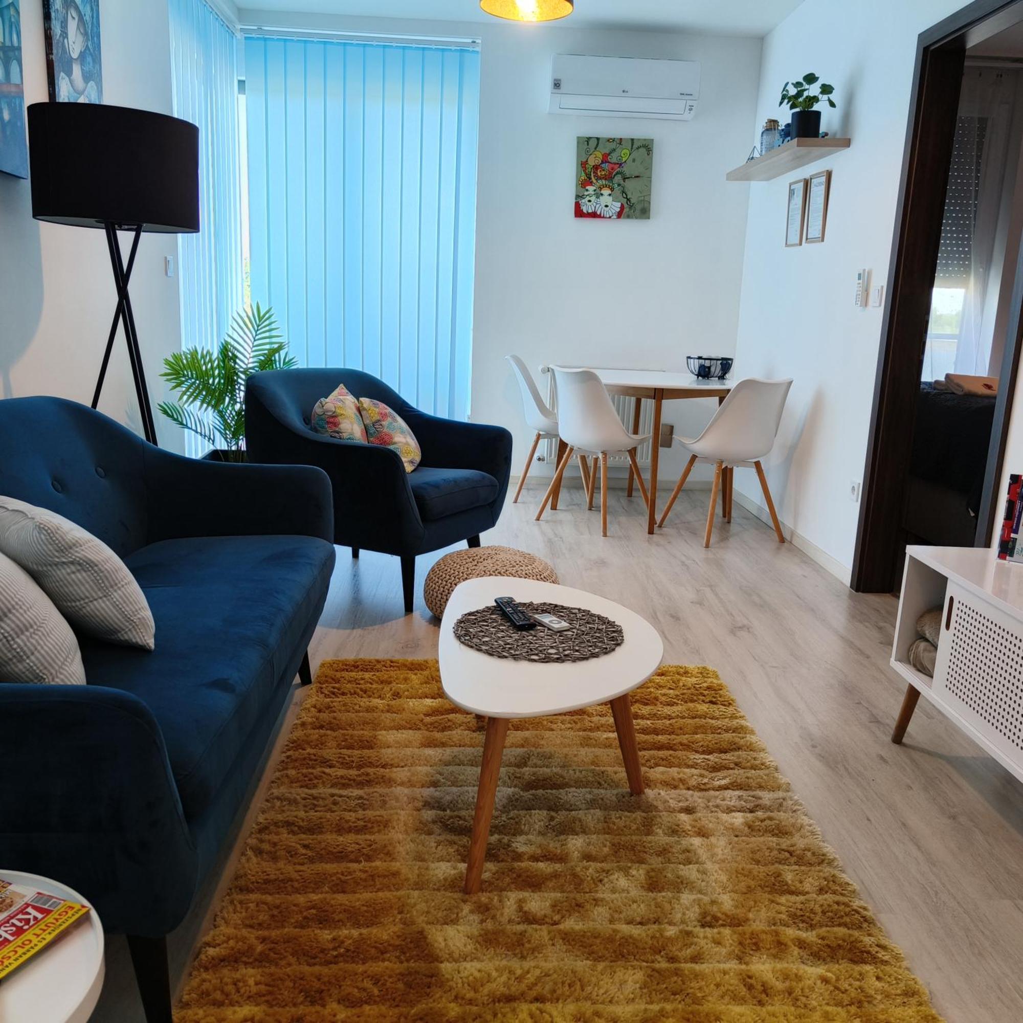 Pe-Ki Lux Apartman Székesfehérvár Εξωτερικό φωτογραφία